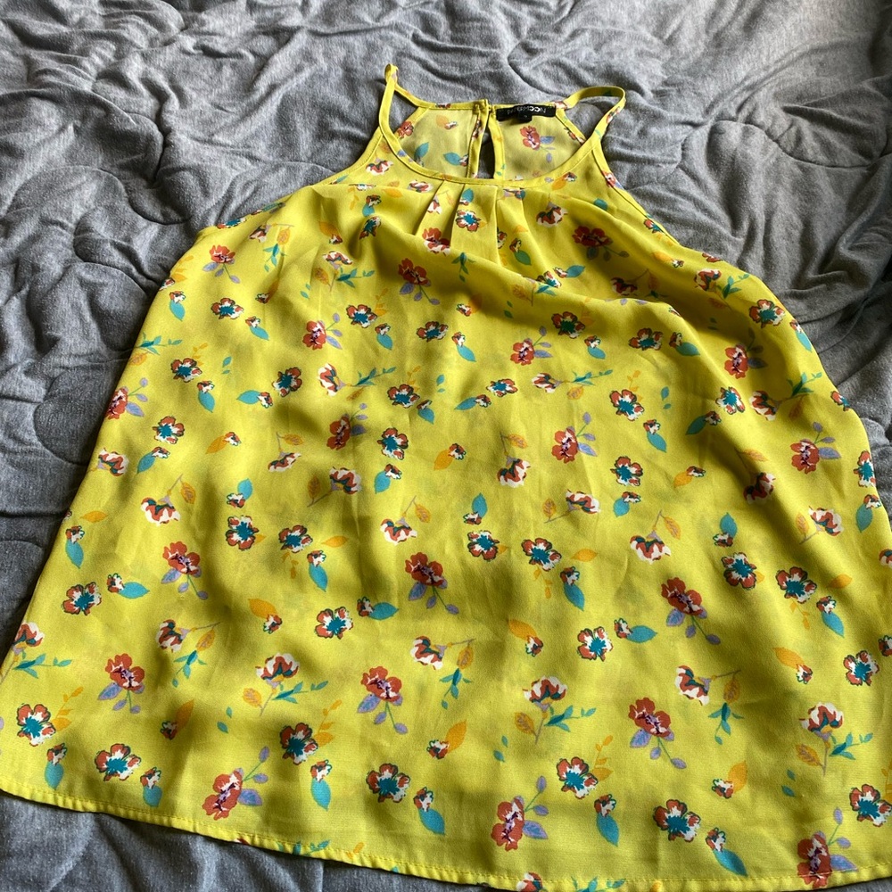 papermoon yellow floral flowy tank blouse casual work outfit dressy stitch fix